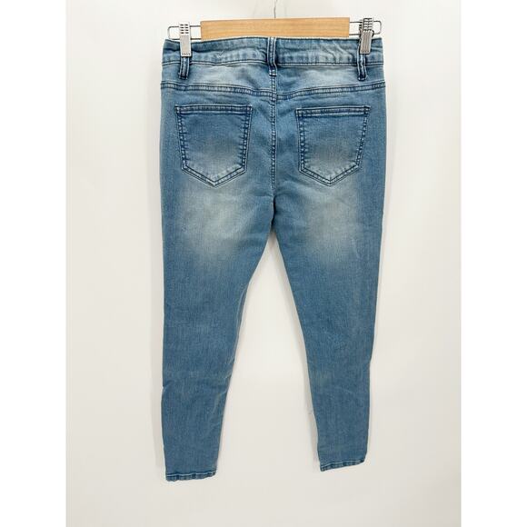 Stradivarius Blue Denim Patchwork Distressed Skinny Jeans Women's Size 6 - Picture 2 of 7